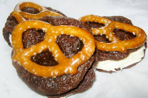 Pretzel Creme Crunch